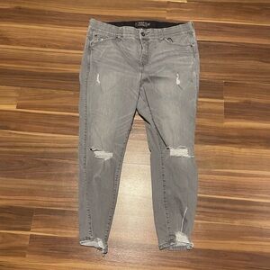 ⭐️TAKE 50% OFF⭐️ Torrid bombshell skinny jeans